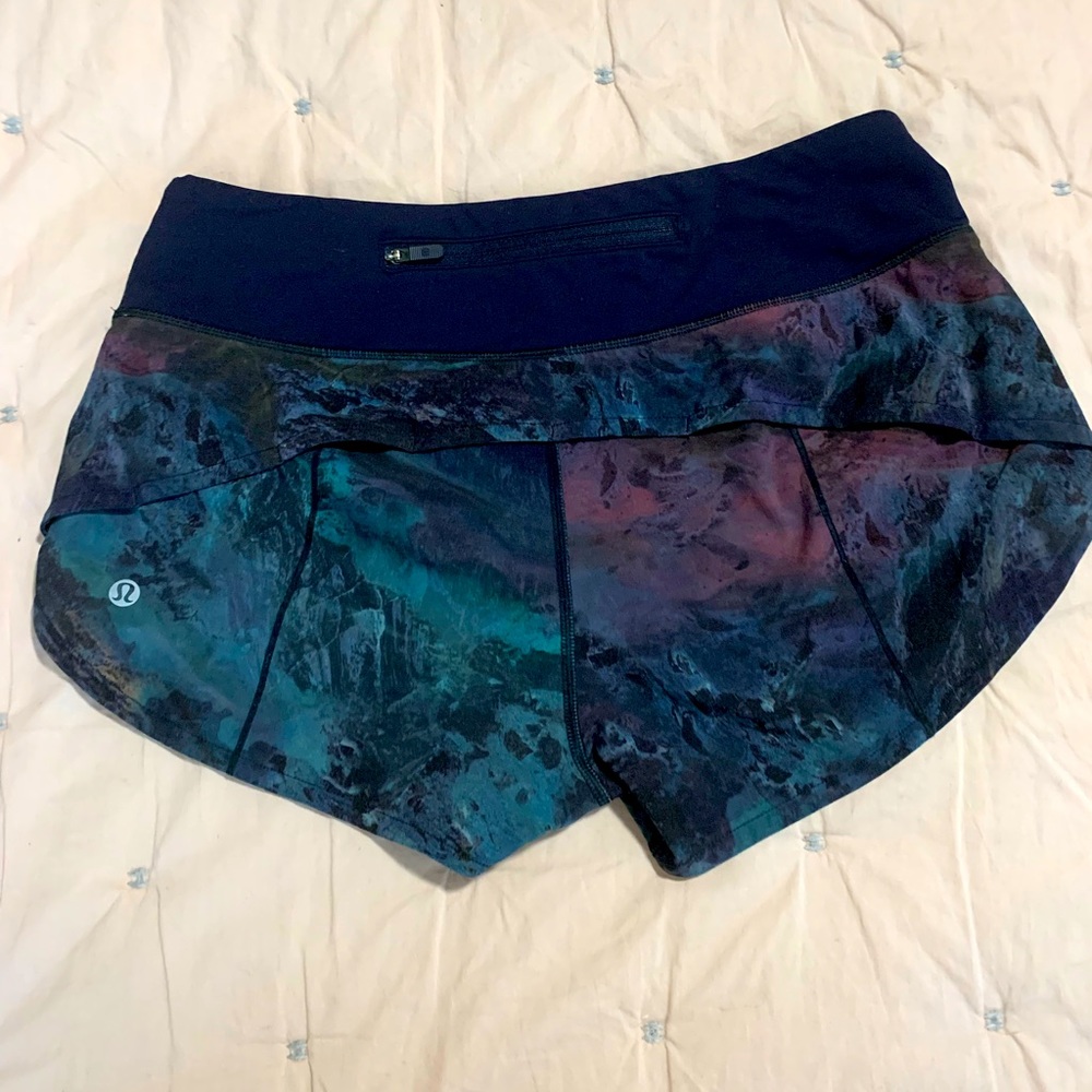 Lululemon speed short size 4 with 2.5” inseam